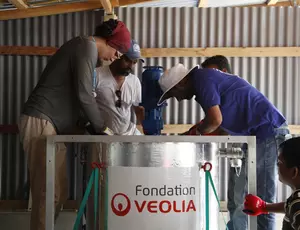 Mission Veoliaforce au Bangladesh, avec l'IOM, de Romain Verchère et Melvin Radlo, autour du Saniforce Solar