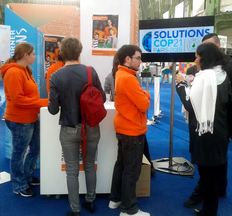 Unis-Cité mobilisée pendant la COP 21 au Grand-Palais et en régions